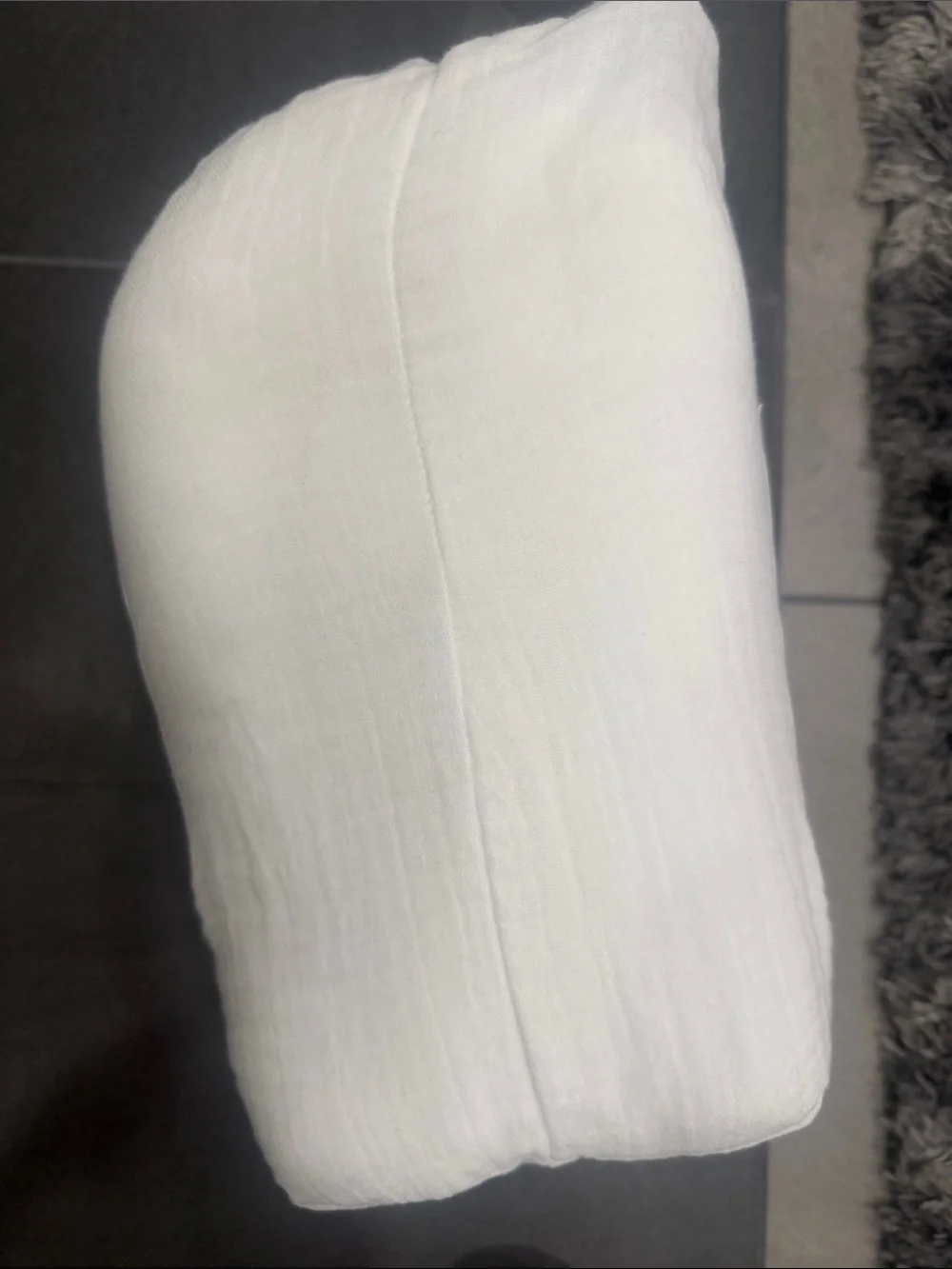 Brand New! Calm Soft Cotton Gauze Queen Sheet Set with Storage Bag